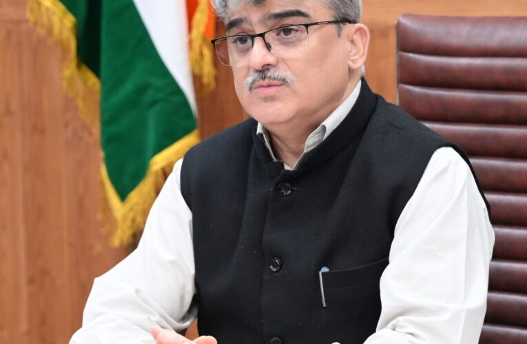 Chief Secretary Atal Dulloo Chairs High Level Consultations to Boost Jammu and Kashmir Economic Growth