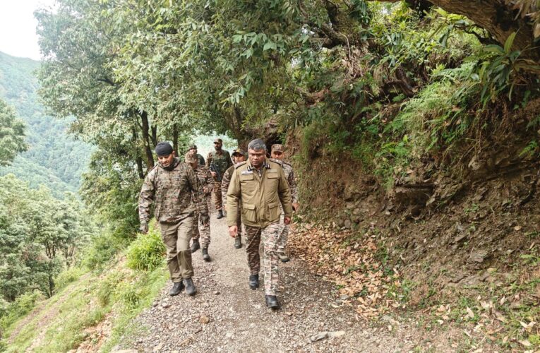 IG CRPF Amol V. Homkar Reviews Operation Sheruwali Progress During High-Level Security Meet in Rajouri