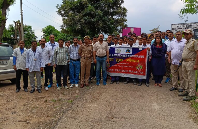 Udhampur Police Organize Drug Awareness Rally in Majalta