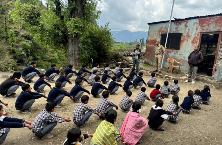 Udhampur Police Organize Drug Awareness Session at Government High School Ghar Katyas
