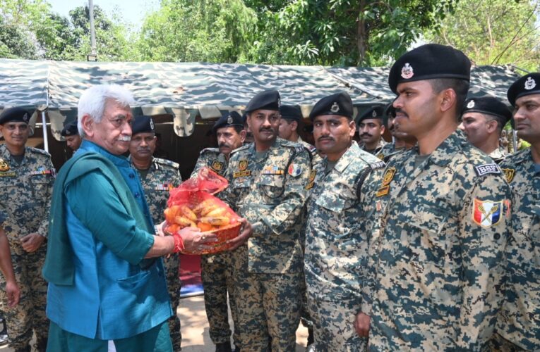Lieutenant Governor Manoj Sinha Visits Border Village Regal to Launch Key Development Projects