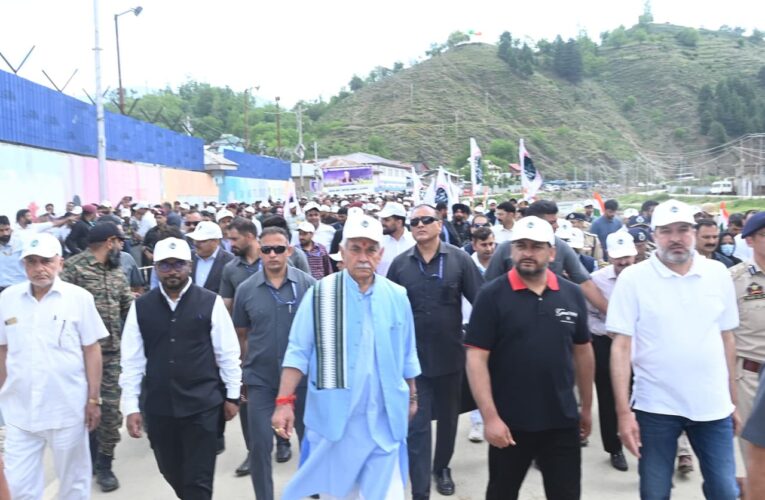 LG Manoj Sinha Targets Narco-Terrorism Nexus as Two Heads of Same Snake in Kupwara
