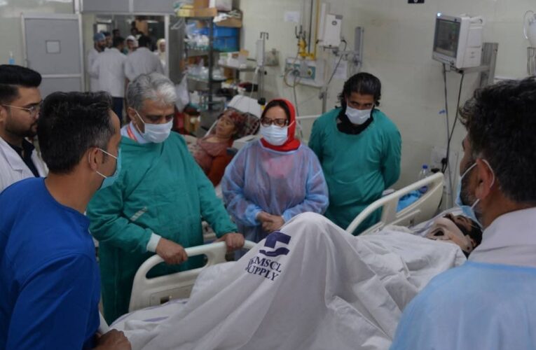 Minister Sakeena Itoo Visits Injured Journalist Ubaid Malik at JVC Hospital Bemina