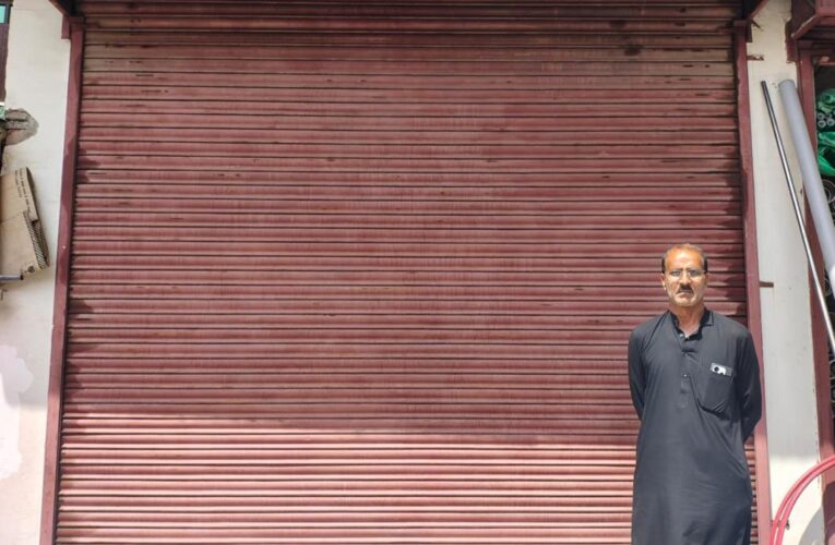 Ganderbal chemists observe district-wide strike against e-pharmacies and online medicine sales