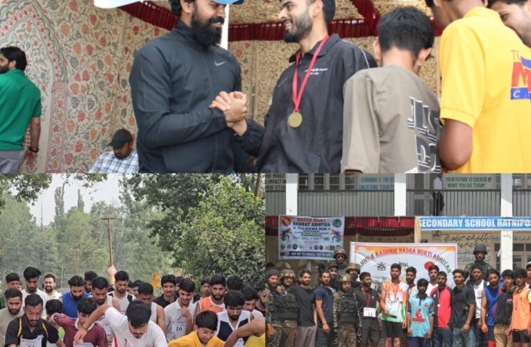 Indian Army in collaboration with local residents Organised a run for drug free society under Nasha Mukt Bharat Abhiyaan in Ratnipora of Pulwama