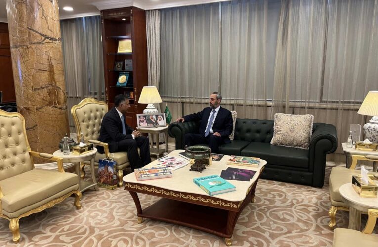 Indian Ambassador Vikram Doraiswami meets Diplomatic Corps Dean and key envoys in China
