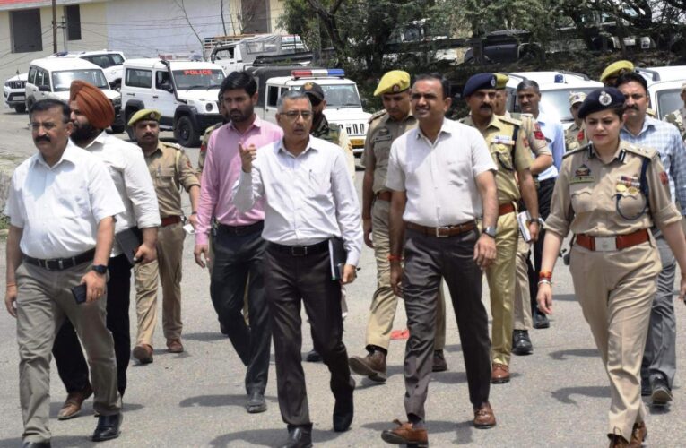 Divisional Commissioner Jammu Inspects Infrastructure Projects And Amarnath Yatra Arrangements In Kathua