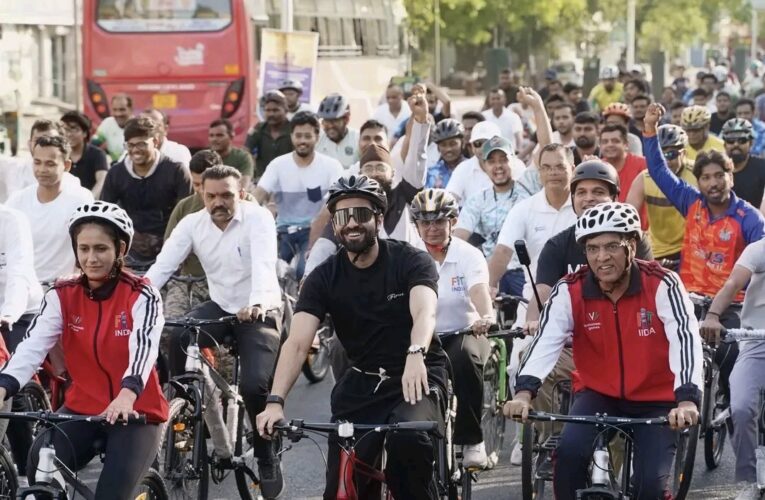 Ahmedabad leads nationwide Fit India Sunday cycle rally to celebrate Commonwealth Games Day