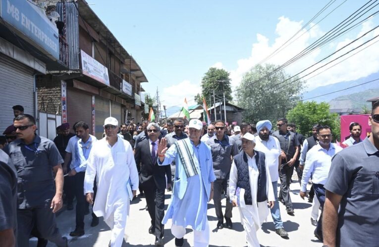 Narco-terror, drugs biggest threat to J&K: LG Sinha