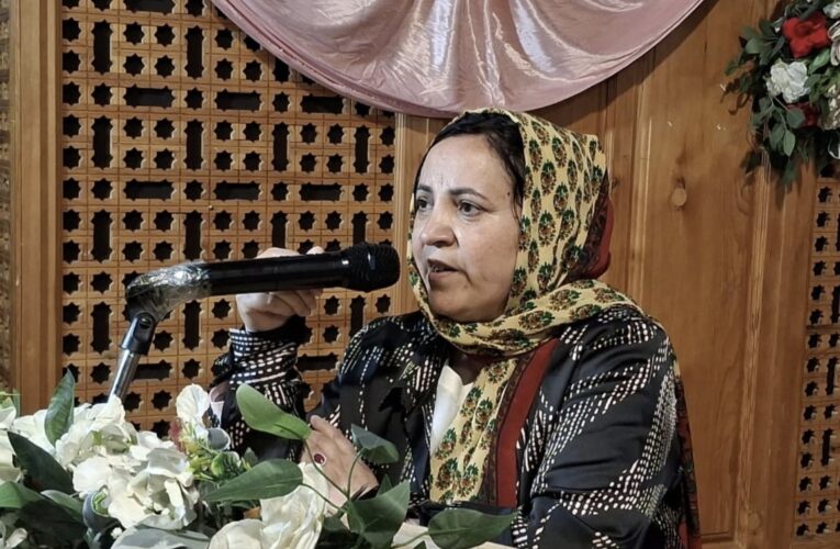 Health Minister Sakeena Itoo opens post graduate research conclave at Government Dental College Srinagar
