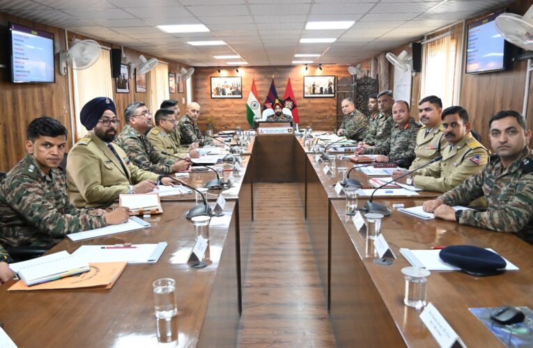 Border Roads Organisation chief reviews strategic infrastructure projects in Kargil