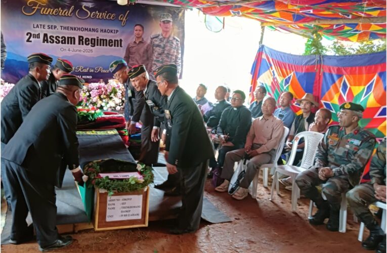 Assam Rifles pays tribute to soldier Thenkhomang Haokip with full military honours in Manipur