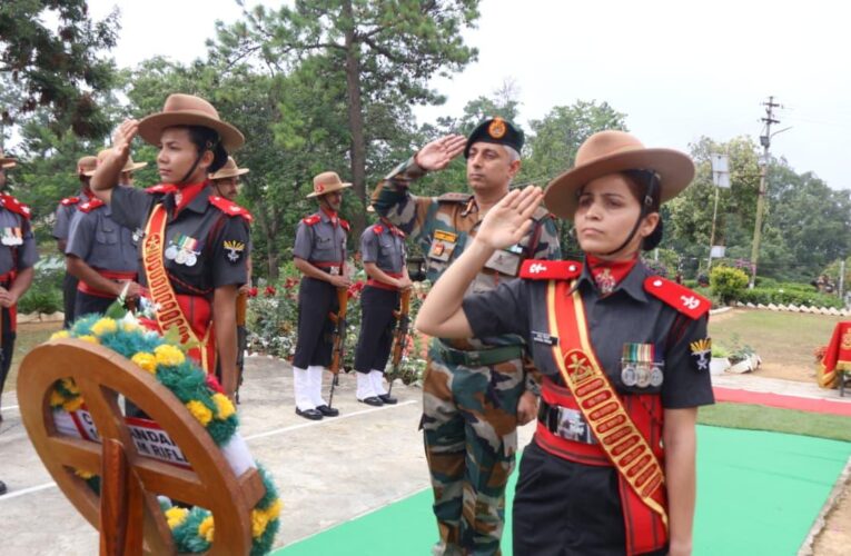 Assam Rifles honours braveheart Bhakta Bahadur Thapa on his death anniversary in Manipur