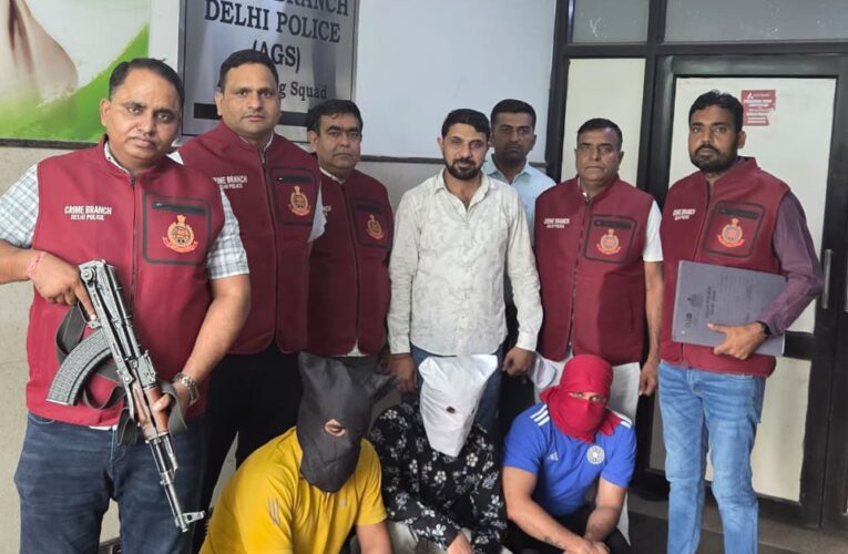 Delhi Police Crime Branch Apprehends Three Wanted Interstate Dacoits and Recovers Weapons