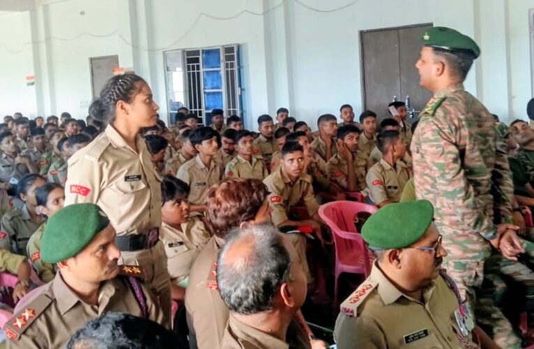 Army Recruitment Office Varanasi conducts motivational outreach program for NCC cadets in Jaunpur