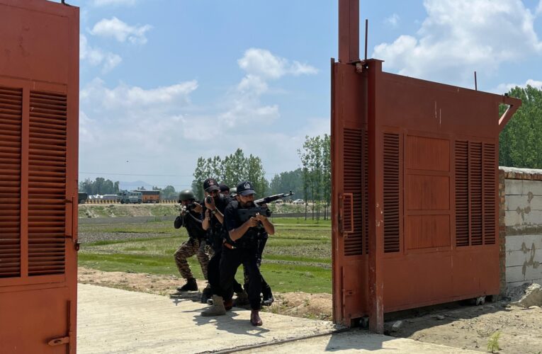 Jammu and Kashmir police conduct security mock drill in Anantnag for Shri Amarnath Yatra 2026