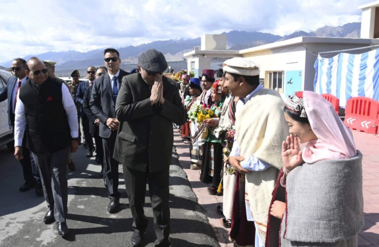 Lieutenant Governor welcoming Vice President to Ladakh ahead of International Yoga Day