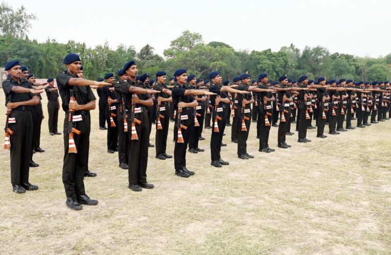 Lucknow AMC Centre hosts attestation parade for new Agniveer batch