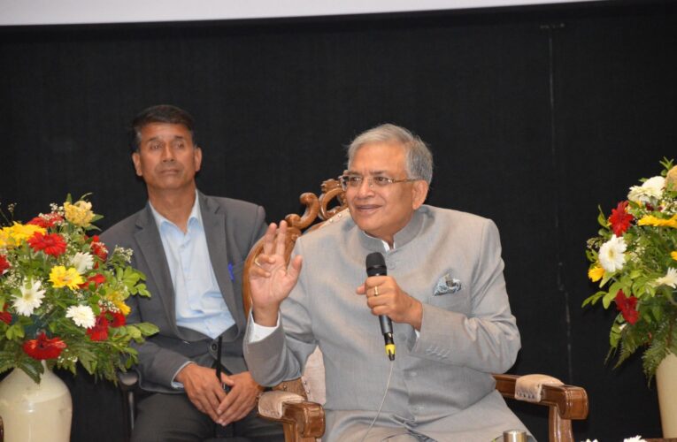 Chief Election Commissioner Gyanesh Kumar visits Budgam and praises dedication of booth level officers