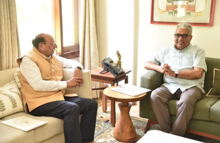 Ladakh Power Transmission Projects Fast Tracked After Vinai Kumar Saxena Meets Bhupender Yadav