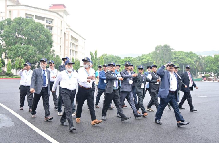 INS Circars celebrates golden jubilee of Indian Navy veterans entry batch