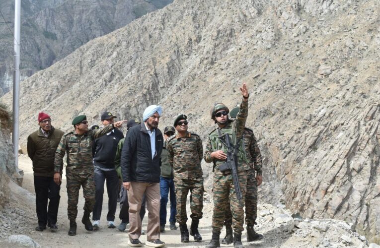 Indian Army veterans revisit forward Ladakh posts after three decades