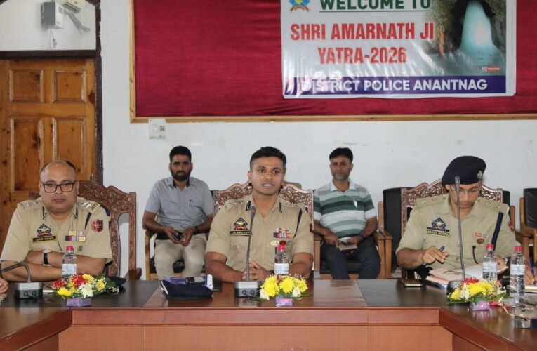 SSP Anantnag briefs zonal and sector officers on security plans for Shri Amarnath Ji Yatra