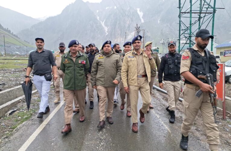 Kashmir IGP Reviews Amarnath Yatra Security and Logistics at Baltal Base Camp