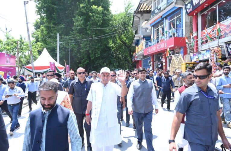 LG Manoj Sinha Leads Massive Anti-Drug Padyatra in Ganderbal, Thousands Join Public Awareness Campaign