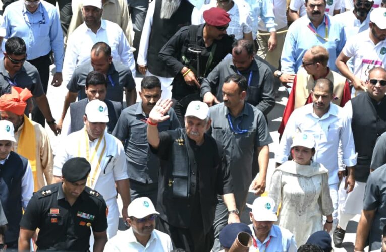 Manoj Sinha vows to eliminate narco terrorism as drug free campaign reaches Kishtwar