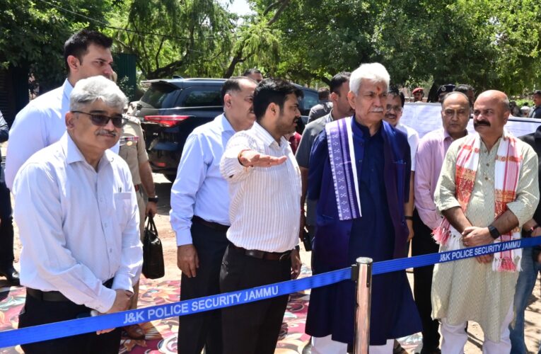 Lieutenant Governor Manoj Sinha reviews progress of conservation projects at Mubarak Mandi Heritage Complex