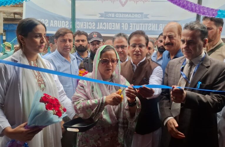Health Minister Sakeena Itoo inaugurates medical camp at Zadibal ahead of Muharram