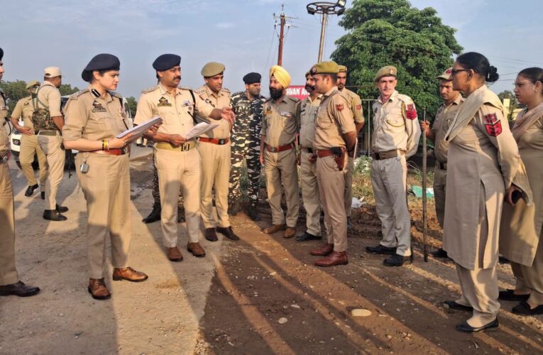 Kathua SSP reviews security arrangements for upcoming pilgrimage