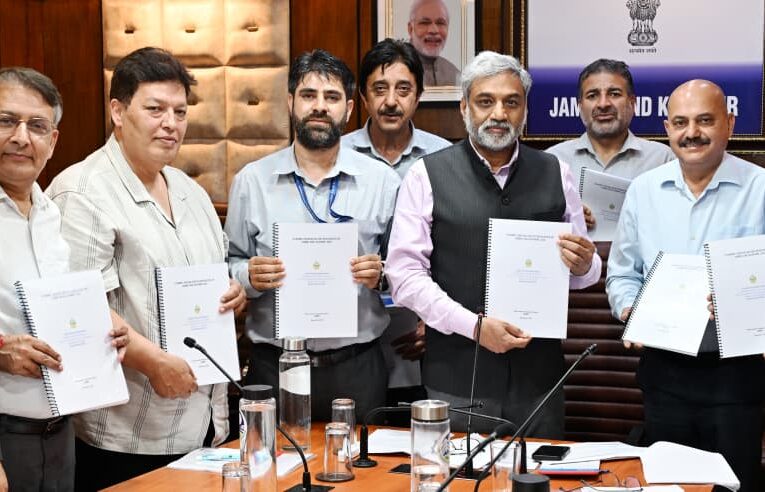 Jammu and Kashmir begins groundwater resource assessment as key sustainability reports are released