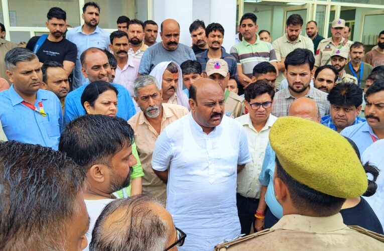 Deputy Chief Minister Surinder Choudhary reviews development works and public services in Sunderbani and Kalakote
