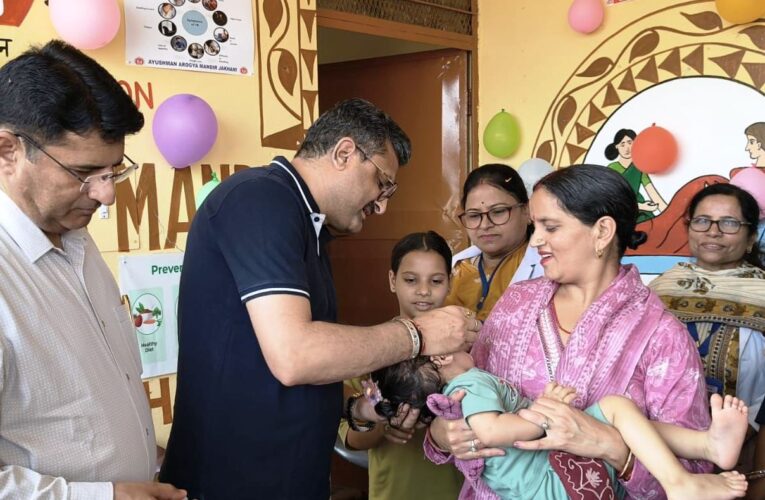 Additional Deputy Commissioner Prem Singh launches Intensified Pulse Polio Immunisation drive in Udhampur