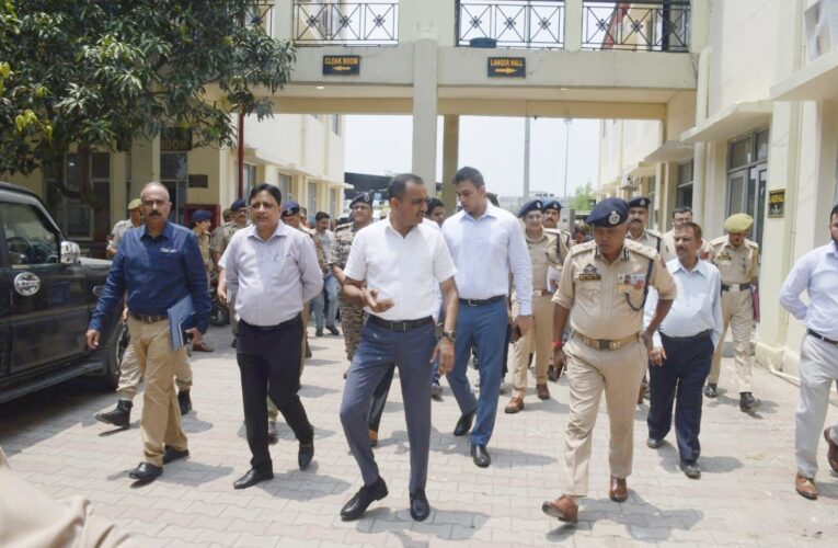 Divisional Commissioner Ramesh Kumar and IGP Bhim Sen Tuti review security and infrastructure arrangements for Amarnath Yatra 2026