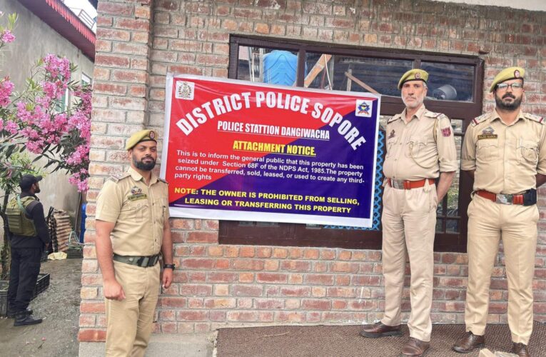 Sopore police seize drug peddler property worth 22.49 lakh