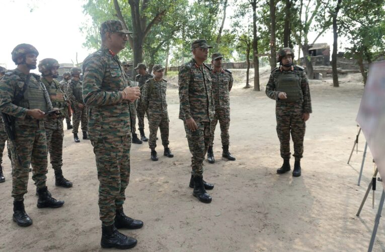 White Knight Corps commander reviews operational readiness in Akhnoor sector