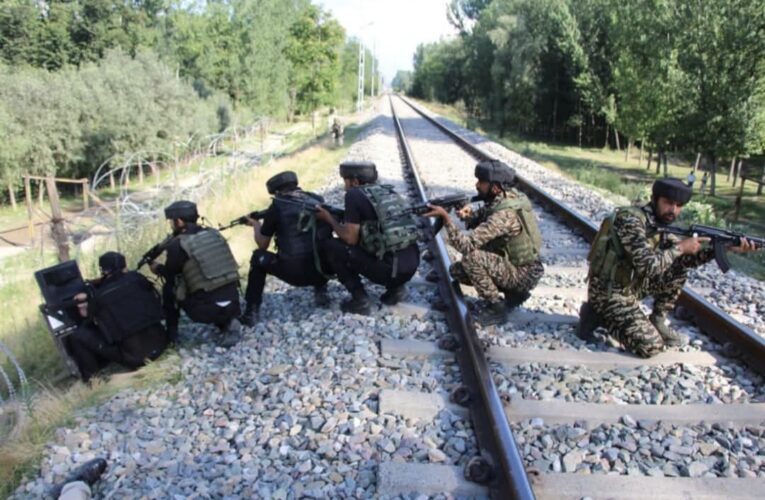 Shopian Police conducts joint mock drill to boost security preparedness