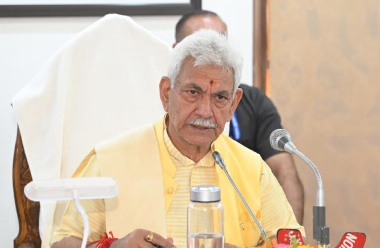 Lieutenant Governor reviews preparations for Shri Amarnath Ji Yatra 2026 at high level Pahalgam meeting