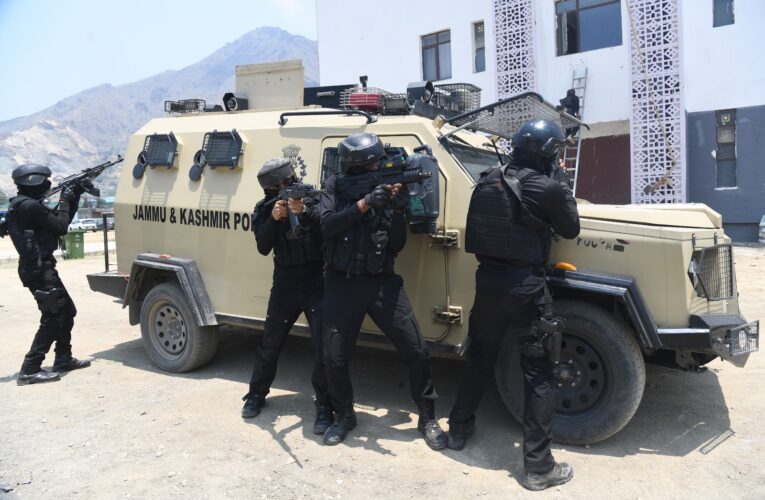 Srinagar Police Conduct Multi-Agency Mock Drill for Shri Amarnath Yatra 2026 Security