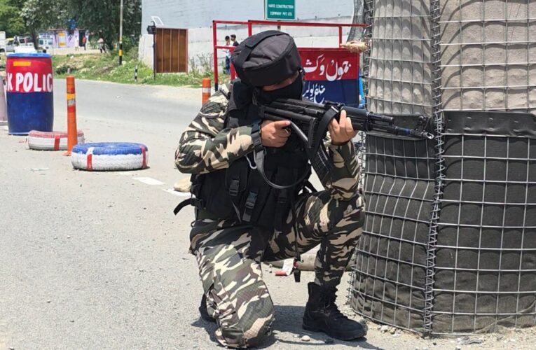 Ganderbal police conduct multiple security mock drills ahead of Shri Amarnath Ji Yatra