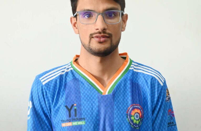 Shopian’s Waseem Ahmad Bakshi Selected for Indian Para Cricket Team, Meets DC Shishir Gupta