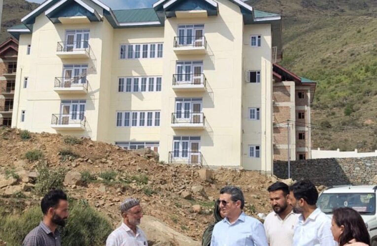 PM Package Employees: Dr Arvind Karwani Inspects Transit Accommodation Construction Across Kashmir