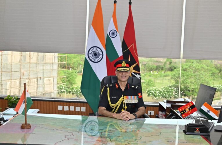 Lieutenant General Mohit Malhotra takes charge of South Western Command