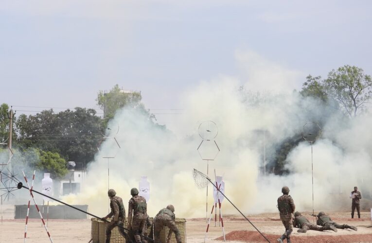 GOC Kharga Corps reviews Airawat Division operational readiness