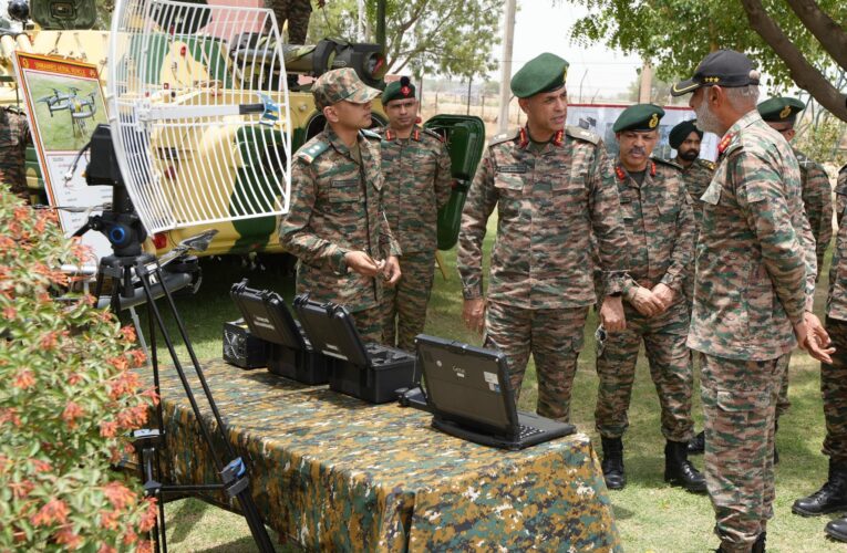 Lt Gen Mohit Malhotra Reviews Operational Readiness at Lalgarh Jattan Military Station