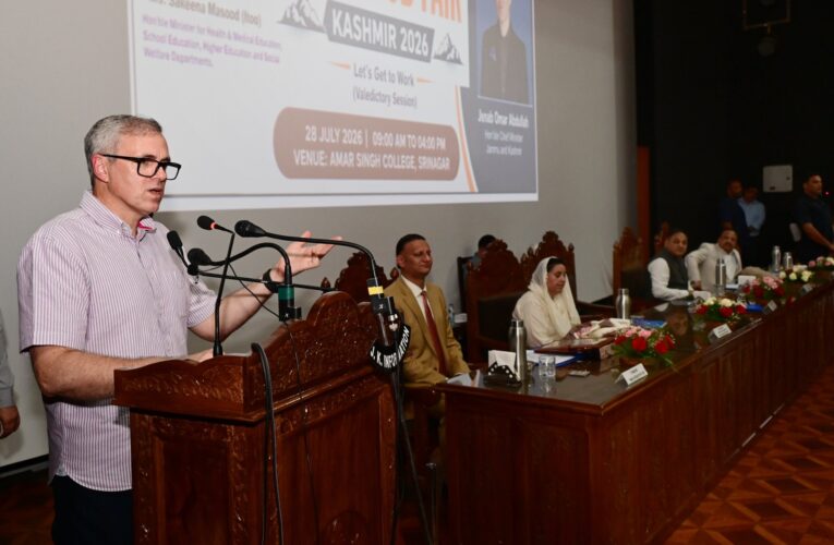 Chief Minister Omar Abdullah Advocates Stronger Startup Ecosystem and Job Opportunities at Srinagar Mega Job Fair