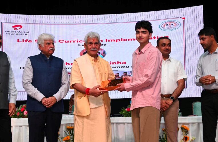 Lieutenant Governor Manoj Sinha attends capacity building programme for school education in Jammu